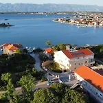 アパート Dalmatia